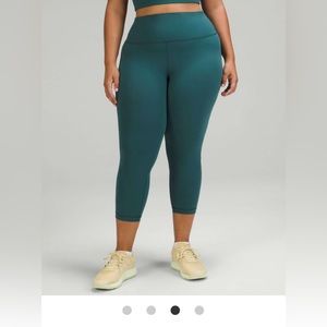 Lululemn Wunder Train High-Riss Crop 23”